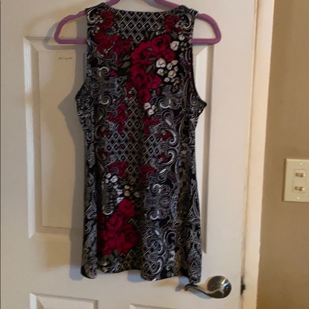 Top - Picture 3 of 4